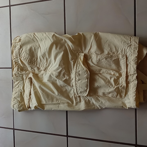 Canyon River Blues BNWOT Men's Sz 38 Yellow Cargo Shorts W Button Fly n Pockets - Picture 7 of 12